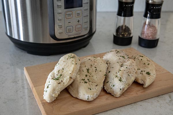 Instant Pot / Pressure Cooker Frozen Chicken Breasts