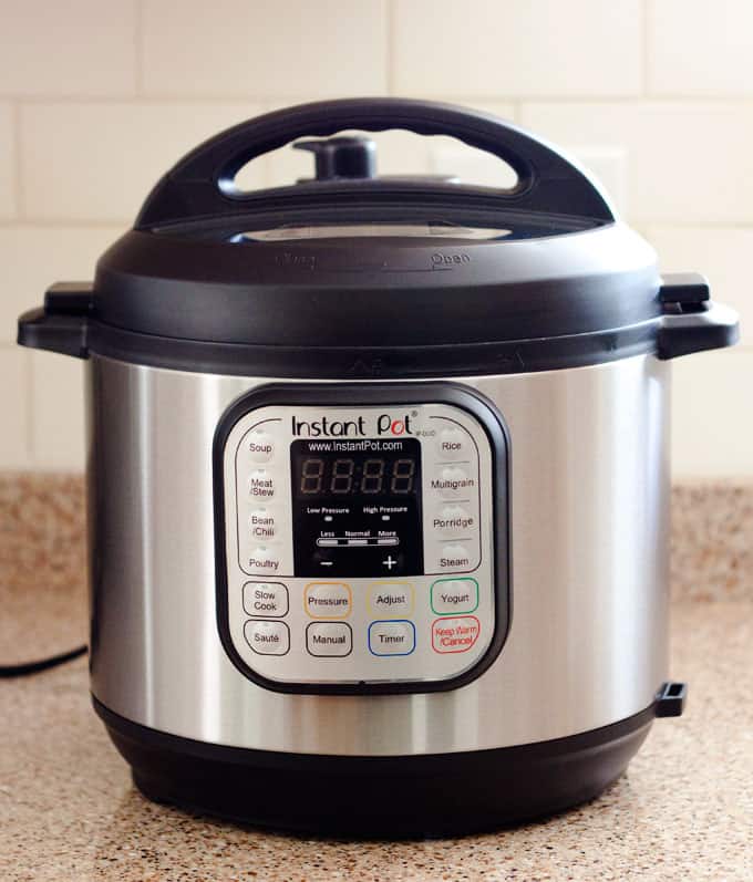 The Instant Pot IP-Duo electric pressure cooker - Learn how to use an Instant Pot multicooker easily, thanks to this video tutorial on the Instant Pot Duo.