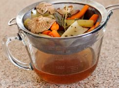 Pressure Cooker (Instant Pot) Shiitake Mushroom Stock