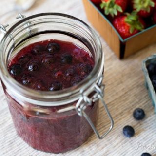 mason jar of Pressure Cooker (Instant Pot) Berry Compote