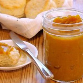 Pressure Cooker (Instant Pot) Butternut Squash Butter in a glass jar