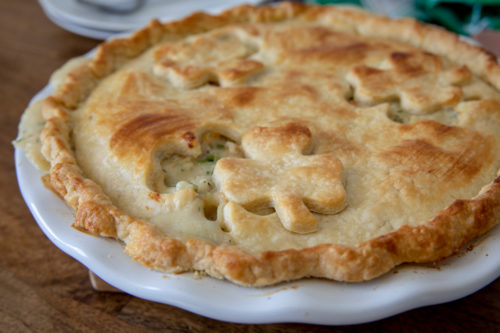 Instant Pot / Pressure Cooker Chicken Pot Pie