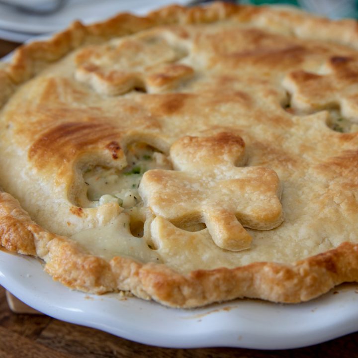 Instant Pot / Pressure Cooker Chicken Pot Pie