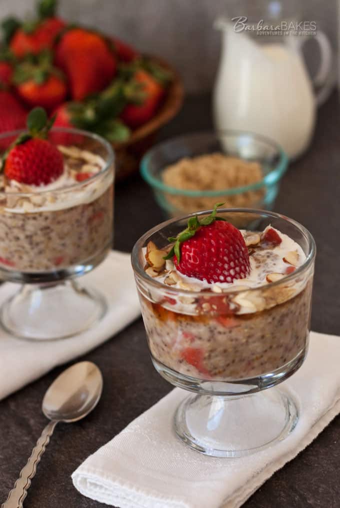 Pressure Cooker (Instant Pot) Strawberries and Cream Steel Cut Oats